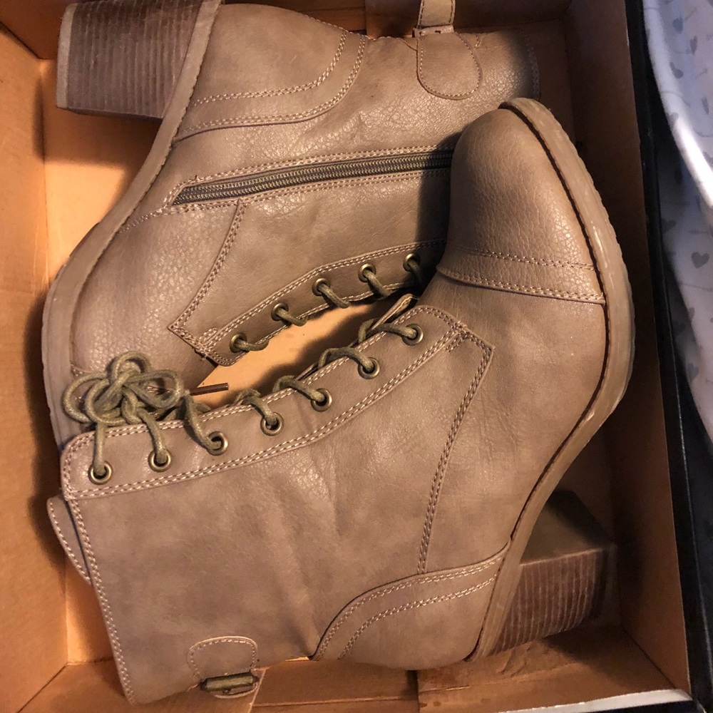 Boots boots boots!